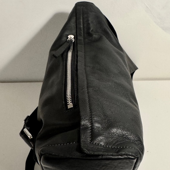 EILEEN FISHER BUTTERY LEATHER BACKPACK - Picture 6 of 15